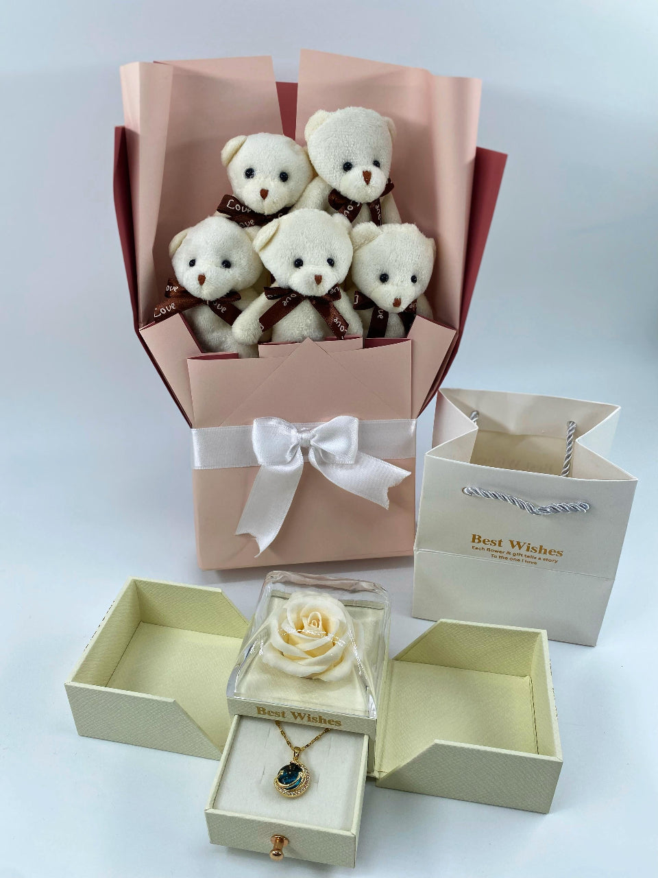 Beyaz Ayıcık Buketi Güllü Kutu 14 Ayar Altın Kaplama kolye set