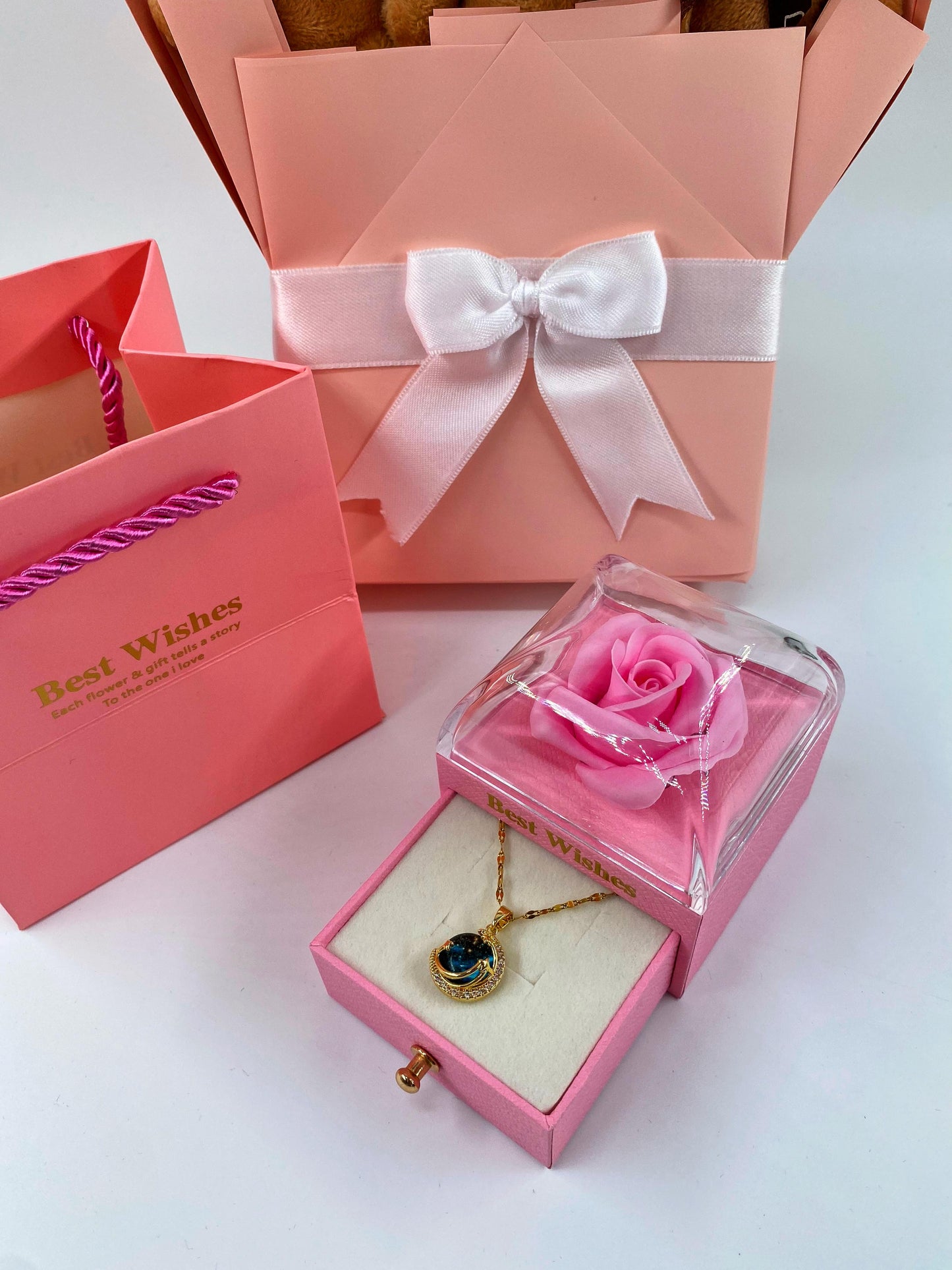 Kahve Ayıcık Buketi Pembe Güllü Kutu 14 Ayar Altın Kaplama kolye set